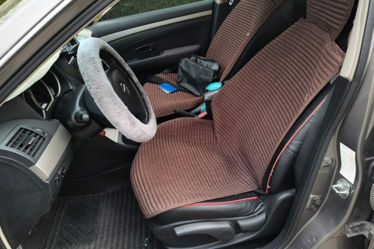 Used Nissan Sylphy 2016 Classic 1.6XE Automatic Leading Edition Left Front Seat