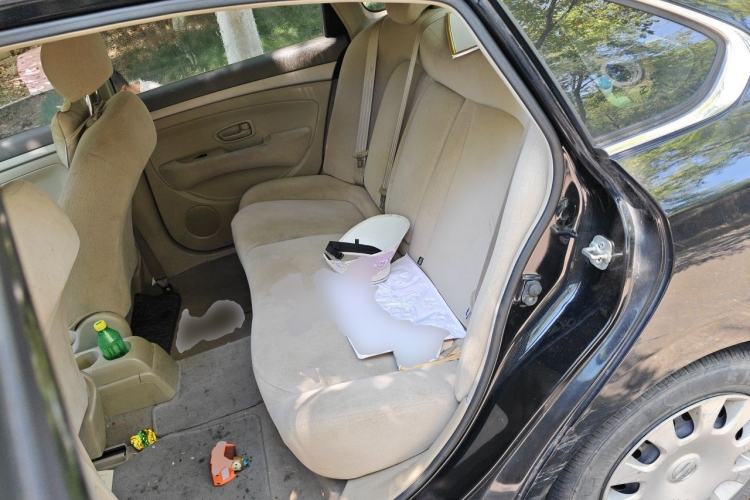Used Nissan Sylphy 2016 Classic 1.6XE Manual Comfort Edition Left Rear Seat