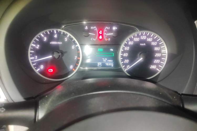 Used Nissan Sylphy 2016 1.6 XL CVT Luxury Edition Odometer Close Up