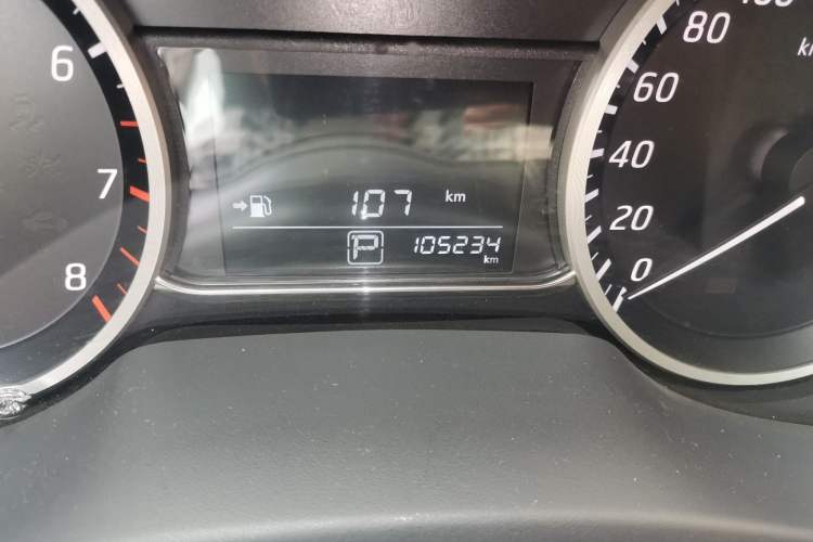 Used Nissan Sylphy 2016 1.6 XL CVT Deluxe Edition Odometer Close Up