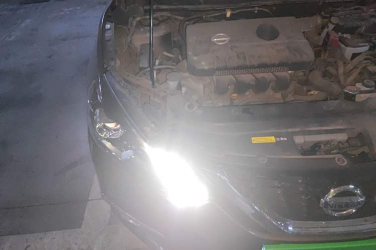 Used Nissan Sylphy 2016 1.6XV CVT Smart Enjoyment Version Right Front Headlight