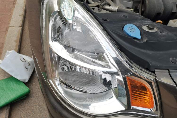 Used Nissan Sylphy 2016 Classic 1.6XE Automatic Leading Edition Right Front Headlight