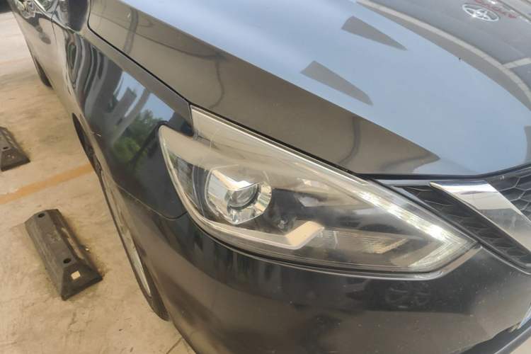 Used Nissan Sylphy 2016 1.6 XL CVT Deluxe Edition Right Front Headlight