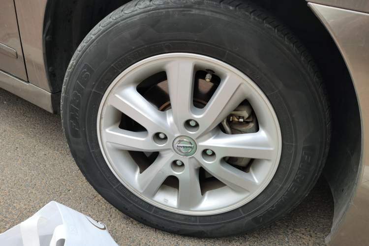 Used Nissan Sylphy 2016 Classic 1.6XE Automatic Leading Edition Right Front Wheel Hub