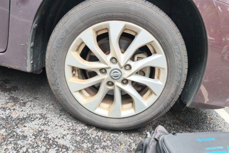 Used Nissan Sylphy 2016 1.6 XL CVT Deluxe Edition Right Front Wheel Hub