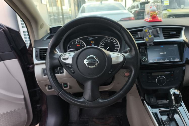 Used Nissan Sylphy 2016 1.8XV CVT Prestige Edition Steering Wheel