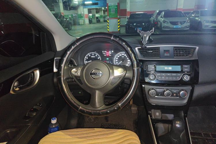 Used Nissan Sylphy 2016 1.6 XL Manual Luxury Edition Steering Wheel