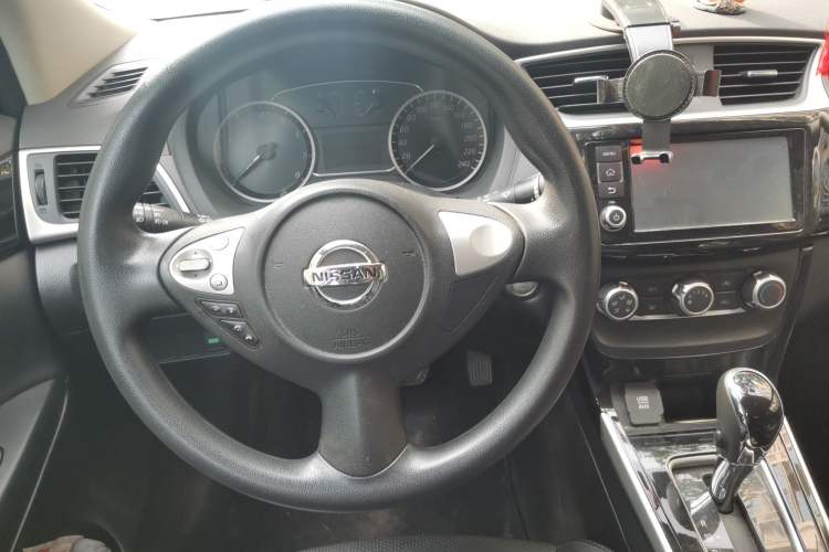 Used Nissan Sylphy 2016 1.6 XL CVT Deluxe Edition Steering Wheel