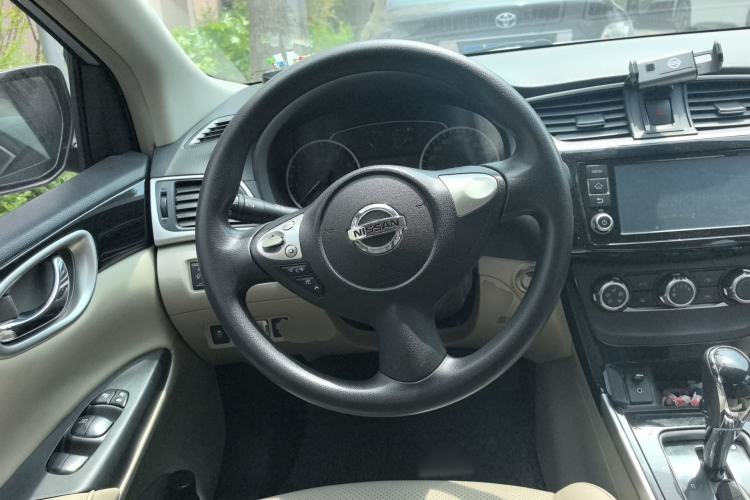 Used Nissan Sylphy 2016 1.6 XL CVT Deluxe Edition Steering Wheel