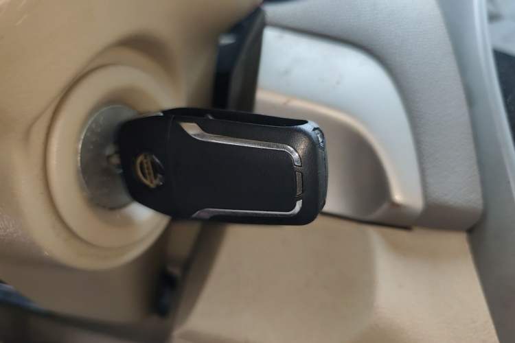 Used Nissan Sylphy 2016 Classic 1.6XE Automatic Leading Edition Vehicle Key