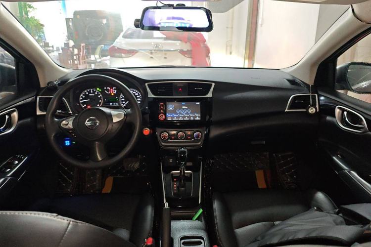 Used Nissan Sylphy 2016 1.6XV CVT Smart Enjoyment Version Center Console