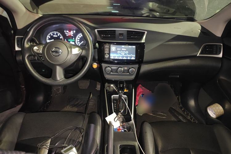 Used Nissan Sylphy 2016 1.6 XL CVT Luxury Edition Center Console