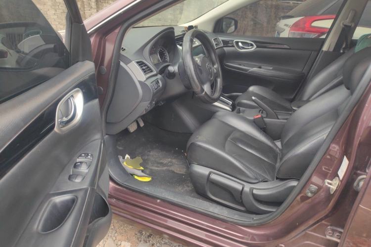 Used Nissan Sylphy 2016 1.6 XL CVT Luxury Edition Driver Seat