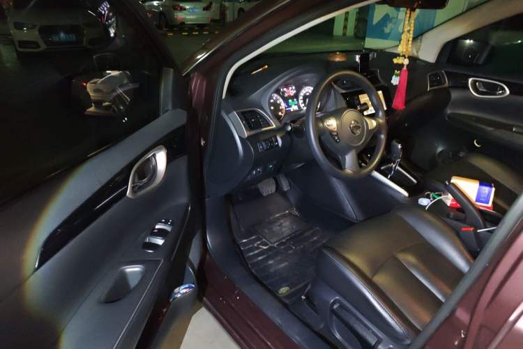 Used Nissan Sylphy 2016 1.6 XL CVT Deluxe Edition Driver Seat