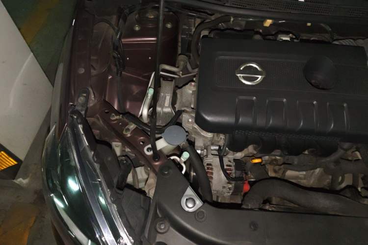 Used Nissan Sylphy 2016 1.6 XL CVT Deluxe Edition Engine Bay Right