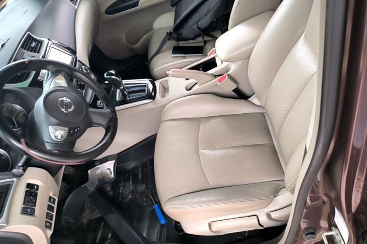 Used Nissan Sylphy 2016 1.6 XL CVT Deluxe Edition Left Front Seat