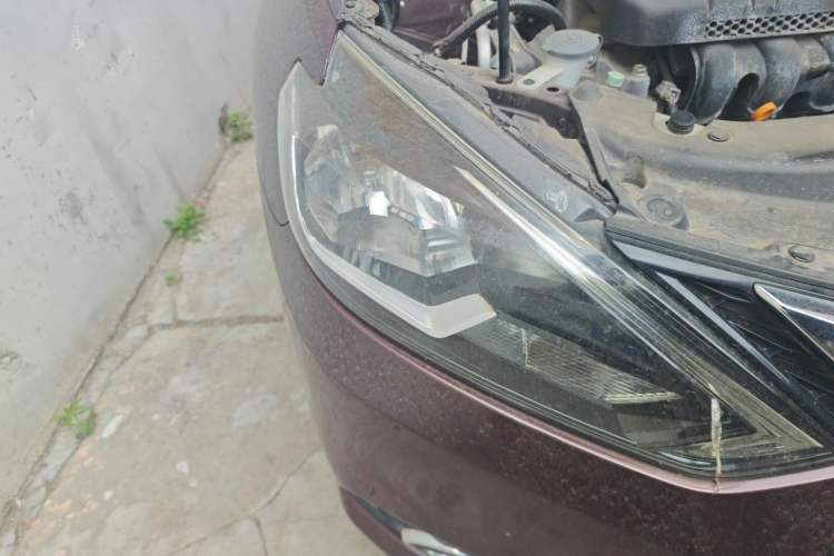 Used Nissan Sylphy 2016 1.6 XL CVT Luxury Edition Right Front Headlight