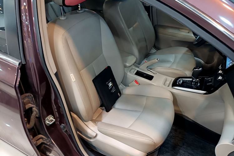 Used Nissan Sylphy 2016 1.6XV CVT Smart Enjoyment Version Right Front Seat