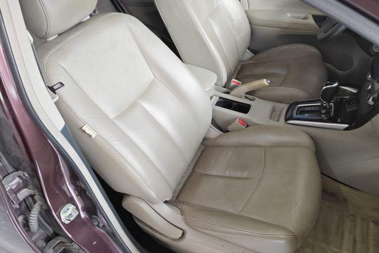 Used Nissan Sylphy 2016 1.6 XL CVT Luxury Edition Right Front Seat