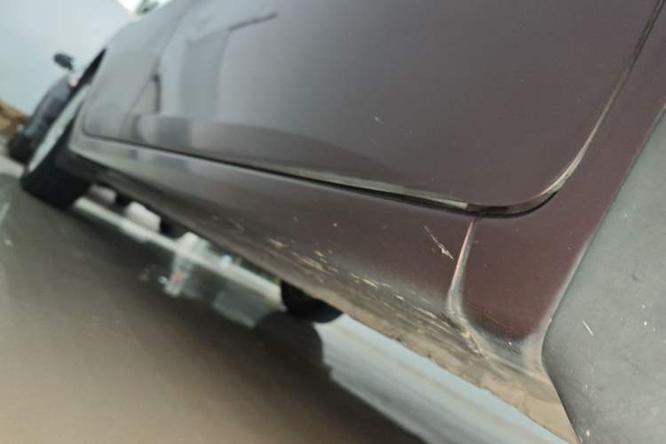 Used Nissan Sylphy 2016 1.6XV CVT Smart Enjoyment Version Right Side Sill