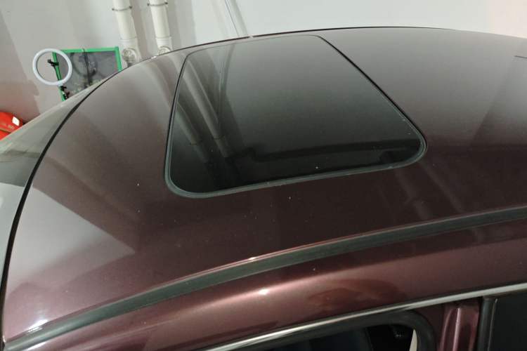 Used Nissan Sylphy 2016 1.6XV CVT Smart Enjoyment Version Roof