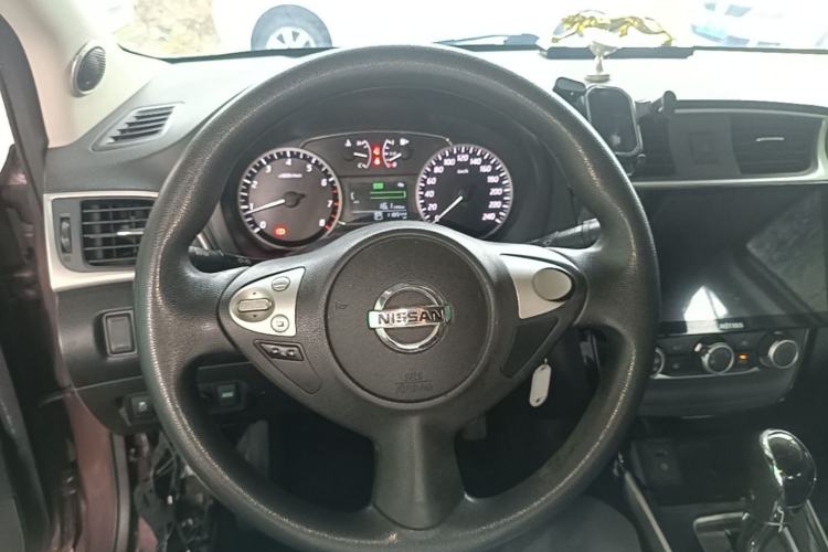 Used Nissan Sylphy 2016 1.6 XL CVT Luxury Edition Steering Wheel