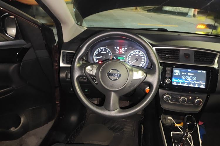 Used Nissan Sylphy 2016 1.6 XL CVT Luxury Edition Steering Wheel