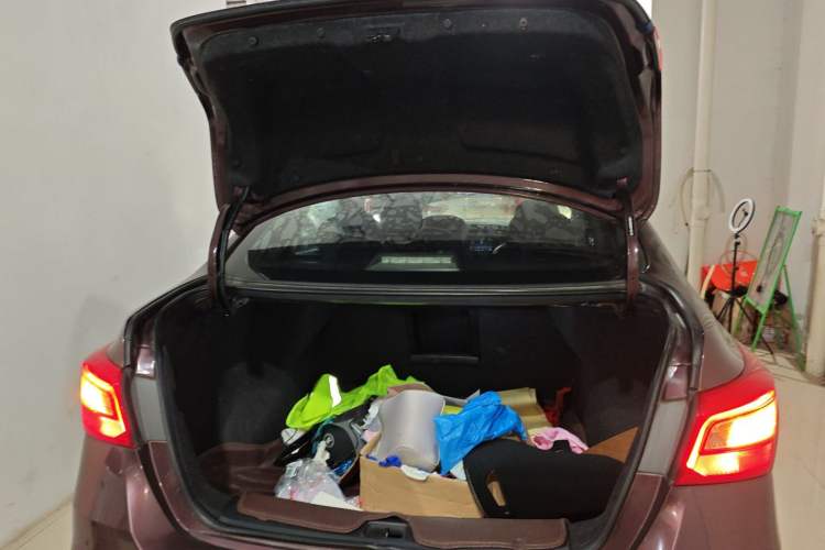 Used Nissan Sylphy 2016 1.6XV CVT Smart Enjoyment Version Trunk
