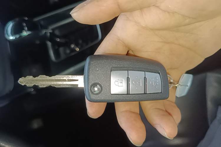Used Nissan Sylphy 2016 1.6 XL CVT Luxury Edition Vehicle Key