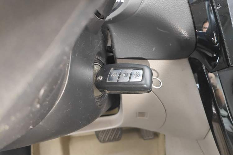 Used Nissan Sylphy 2016 1.6 XL CVT Luxury Edition Vehicle Key