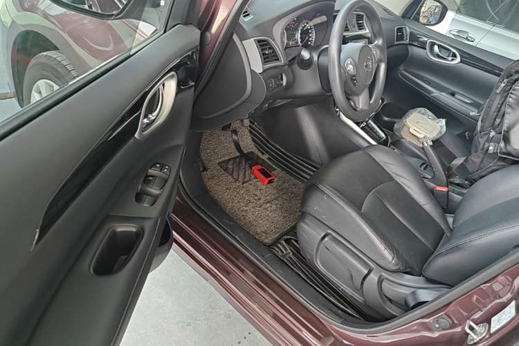 Used Nissan Sylphy 2016 1.6XV CVT Smart Enjoyment Version Driver Seat