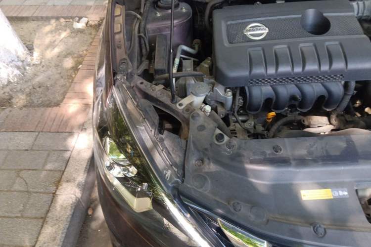 Used Nissan Sylphy 2016 1.6XV CVT Smart Enjoyment Version Engine Bay Right
