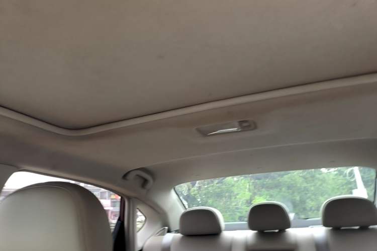 Used Nissan Sylphy 2016 1.6XV CVT Smart Enjoyment Version Headliner