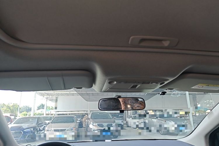Used Nissan Sylphy 2016 1.6XV CVT Smart Enjoyment Version Headliner