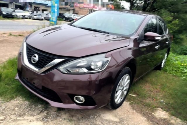 Ojetý Nissan Sylphy 2016 1.6XV CVT Smart Enjoyment Version
