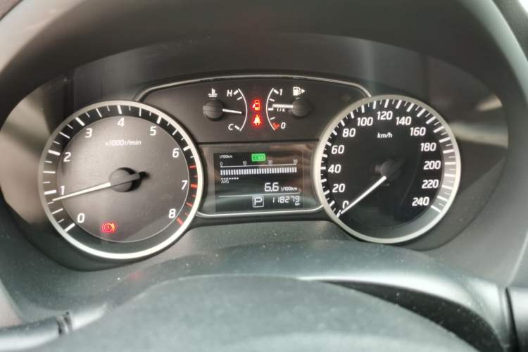 Used Nissan Sylphy 2016 1.6XE CVT Comfort Edition Instrument Cluster