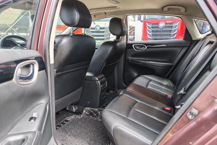 Used Nissan Sylphy 2016 1.6 XL CVT Deluxe Edition Interior 1
