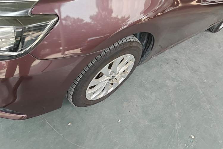 Used Nissan Sylphy 2016 1.6XV CVT Smart Enjoyment Version Left Front Wheel Hub