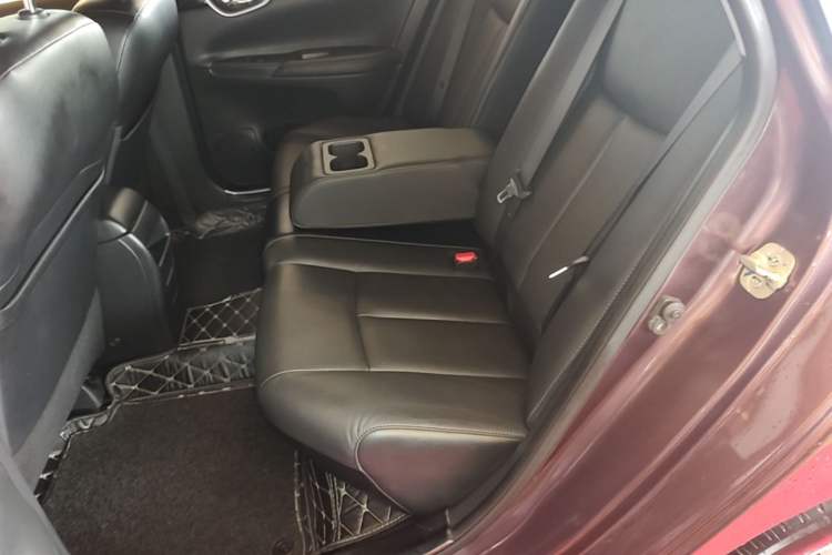Used Nissan Sylphy 2016 1.6 XL CVT Deluxe Edition Left Rear Seat