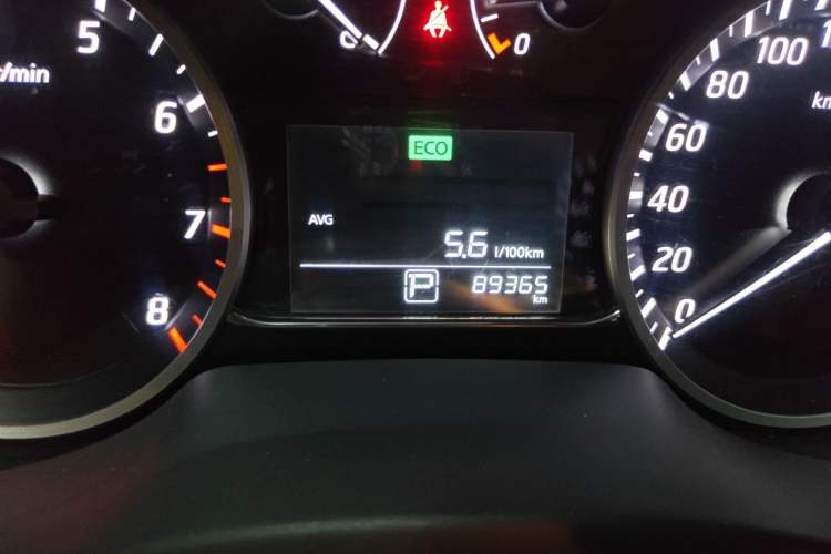 Used Nissan Sylphy 2016 1.6 XL CVT Luxury Edition Odometer Close Up