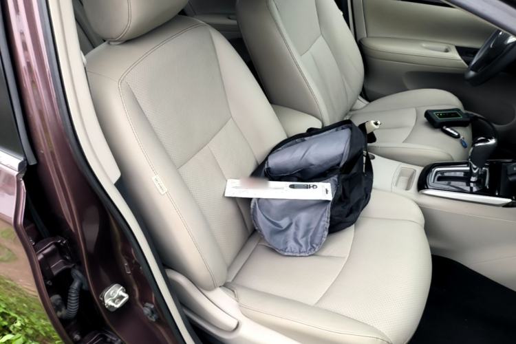 Used Nissan Sylphy 2016 1.6XV CVT Smart Enjoyment Version Right Front Seat