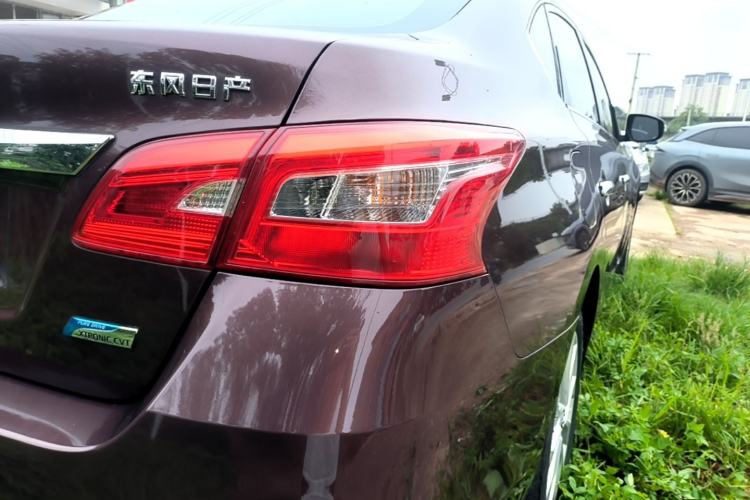 Used Nissan Sylphy 2016 1.6XV CVT Smart Enjoyment Version Right Rear Taillight