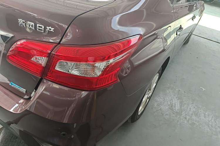 Used Nissan Sylphy 2016 1.6XV CVT Smart Enjoyment Version Right Rear Taillight