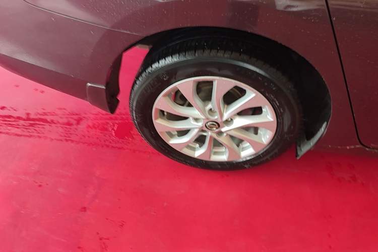 Used Nissan Sylphy 2016 1.6 XL CVT Deluxe Edition Right Rear Wheel Hub