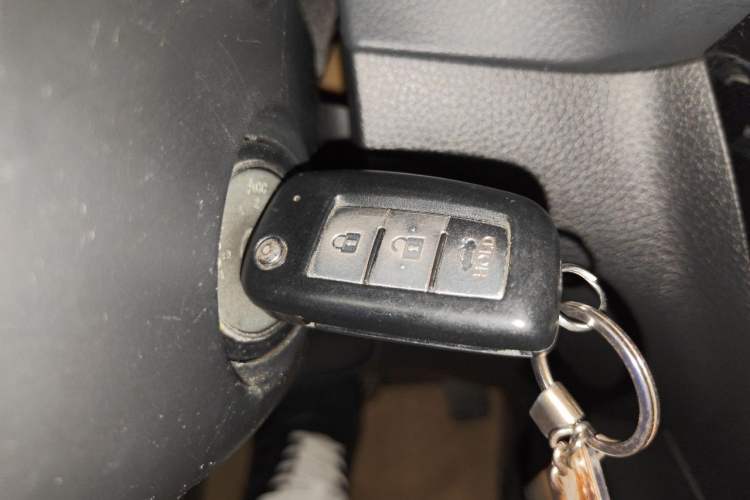 Used Nissan Sylphy 2016 1.6 XL CVT Luxury Edition Vehicle Key