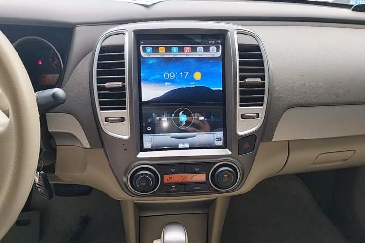 Used Nissan Sylphy 2016 Classic 1.6XE Automatic Leading Edition Audio And AC Panel