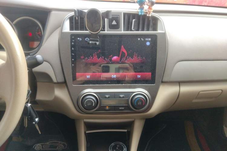 Used Nissan Sylphy 2016 Classic 1.6XE Manual Comfort Edition Audio And AC Panel