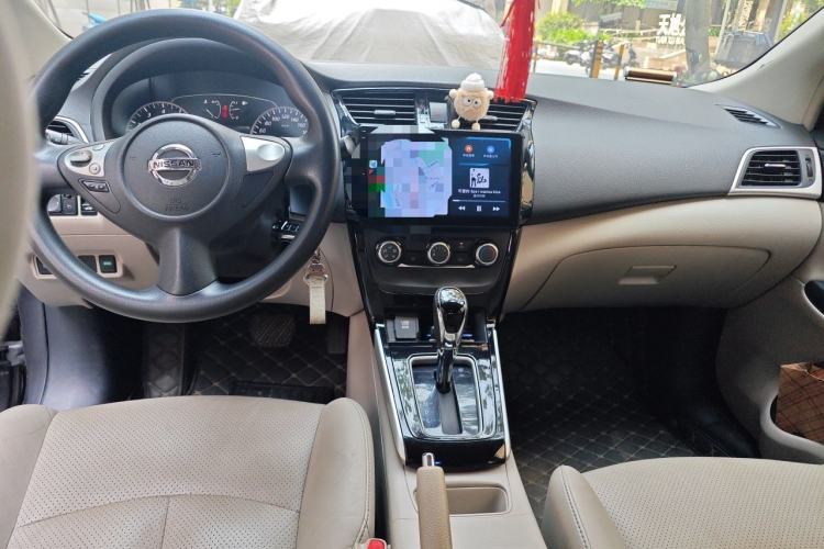 Used Nissan Sylphy 2016 1.6 XL CVT Luxury Edition Center Console