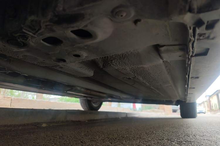 Used Nissan Sylphy 2016 Classic 1.6XE Manual Leading Edition Chassis Front Left