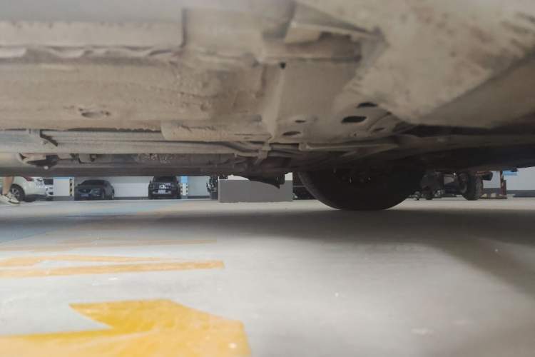 Used Nissan Sylphy 2016 Classic 1.6XE Automatic Comfort Edition Chassis Front Right